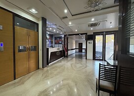 Hotel Girraj Inn