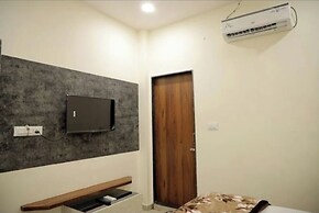 Hotel Grand Sapphire Dahod