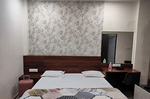 Hotel Grand Sapphire Dahod