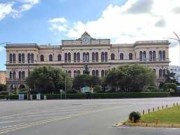 B&B Central Station
