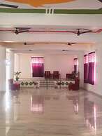 Hotel The Viraj Palace