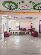 Hotel The Viraj Palace