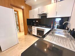 3 bedrooms apartment in secure Résidence