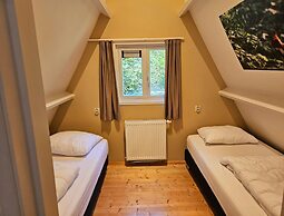 Lovely Private Chalet Near Durbuy