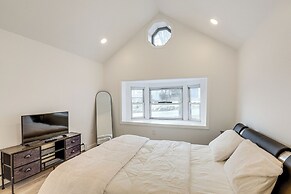 Pet-friendly Home w/ Lake Views & Deck!