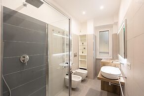 Rental in Rome Matilde Modern Apartment