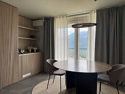 Miramontino mountain suite