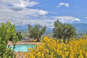 Casale Vecchio Abruzzo Countryside Spacious and Authentic Private Vill
