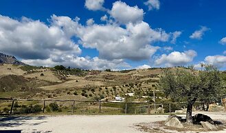 Casale Vecchio Abruzzo Countryside Spacious and Authentic Private Vill