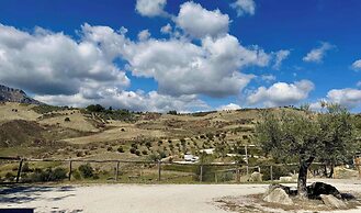 Casale Vecchio Abruzzo Countryside Spacious and Authentic Private Vill