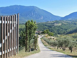 Casale Vecchio Abruzzo Countryside Spacious and Authentic Private Vill