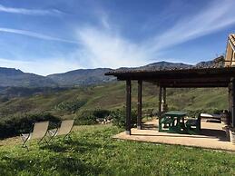 Casale Vecchio Abruzzo Countryside Spacious and Authentic Private Vill