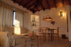 Casale Vecchio Abruzzo Countryside Spacious and Authentic Private Vill