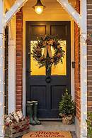 Victorian House Sleeps 14 Pool and Gardens