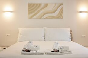 Rental in Rome Navona Modern Apartment