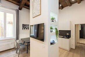 Rental in Rome Navona Modern Apartment