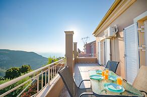 Villa Tzintzola in Kato Garouna