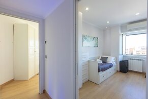 Rental in Rome Pyramid View Apartment