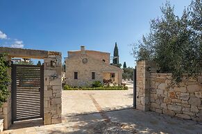 Mateo Stone Villa in Kato Korakiana