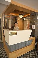 Hotel Satyabhama Lodging