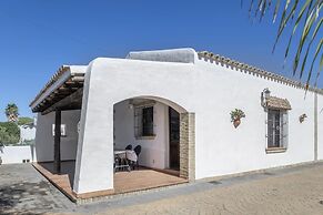 Casa con piscina compartida Conil de 5