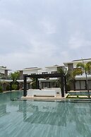Lamar Pool 9 in Monterrico