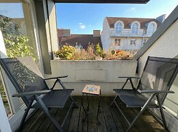 Lovely 3BR Apt With Balcony Rennweg
