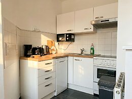 Lovely 3BR Apt With Balcony Rennweg