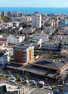 Hiper Suites Residance
