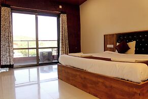 Hotel Green Crystal