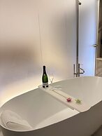 Le Gemme Luxury