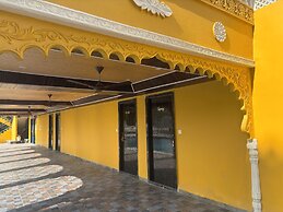 RAJMAHAL HOTEL & RESORT