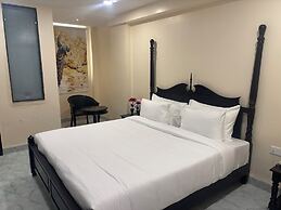 RAJMAHAL HOTEL & RESORT