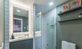 Apt w/ Ocean View 100 m From the Beach Eia0409