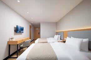 Sanya Guanhailou Hotel
