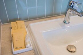 TUAN Hotel Bangkok near Wat Arun