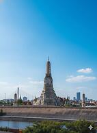 TUAN Hotel Bangkok near Wat Arun