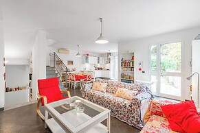 Moneglia Villa in A Quiet Place