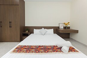 Collection O West Lake Apartment