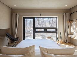 LOSTVILLA Zhongwei Yellow River