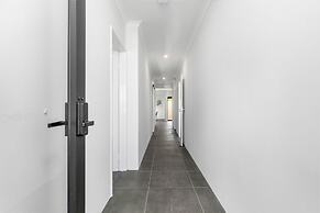 Bloom Brick A Sepal Stay