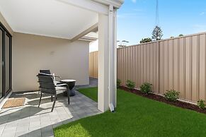 Bloom Brick A Sepal Stay