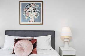 Bloom Brick A Sepal Stay