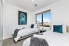 Bloom Brick A Sepal Stay