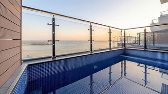 Sokcho W Spa Poolvilla
