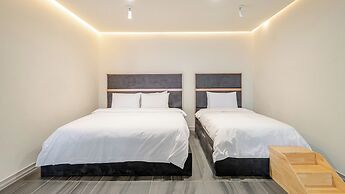 Sokcho W Spa Poolvilla