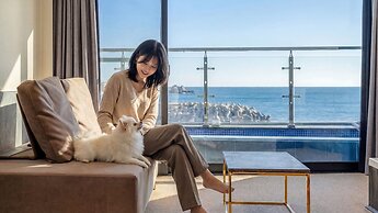 Sokcho W Spa Poolvilla