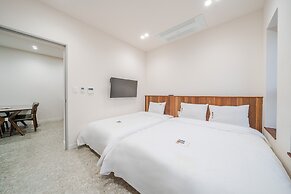 Buan Ocean Village 104 Pool Villa