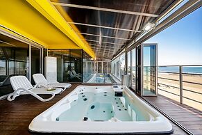 Boryeong Lavar Pool Villa
