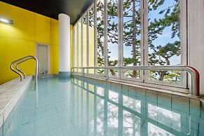 Boryeong Lavar Pool Villa